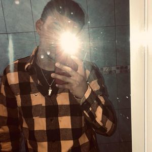 Meet your Posher, Raul